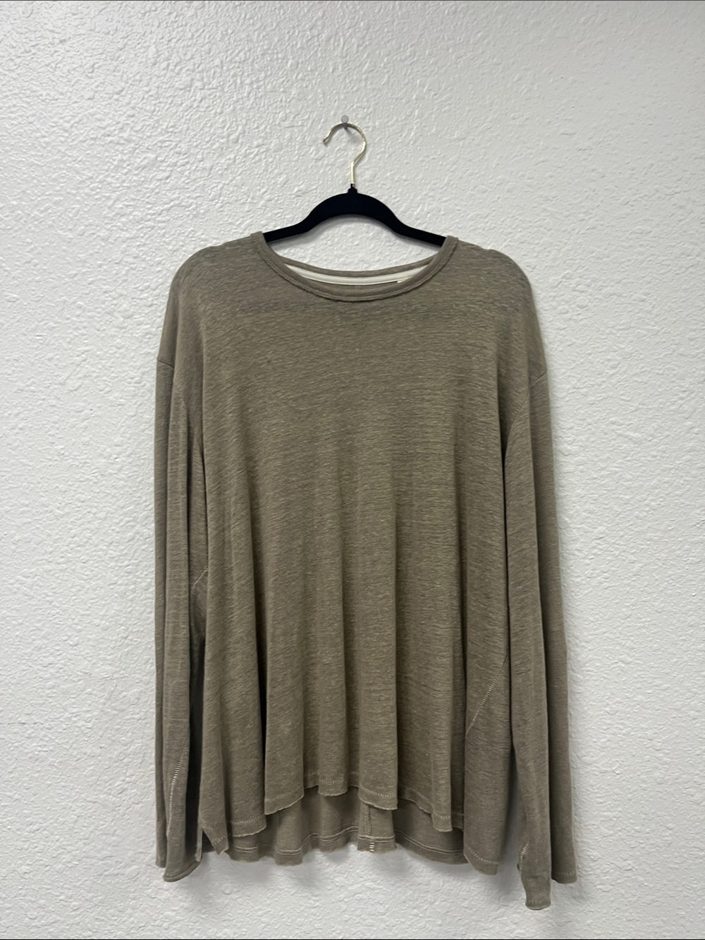 Rag & Bone Beige Long Sleeve Tee
1046